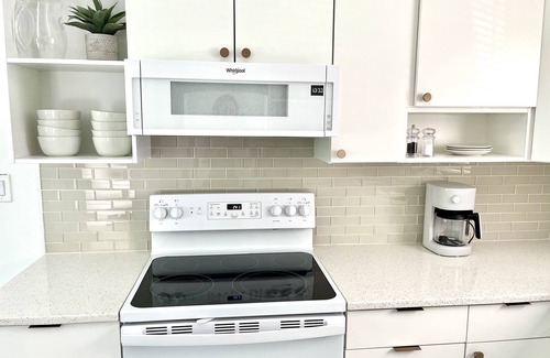 Old Northwood Casa | Bright & Airy Ranch in Old Northwood, West Palm Beach - Close to Beach