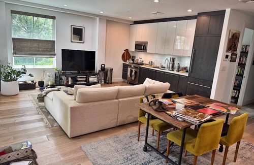 Red Hook Condominio | Bright, airy Red Hook 2bd/2ba