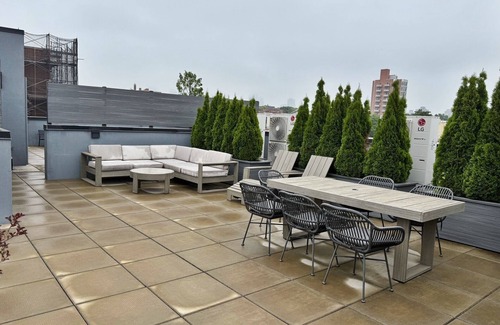 Red Hook Condominio | Bright, airy Red Hook 2bd/2ba