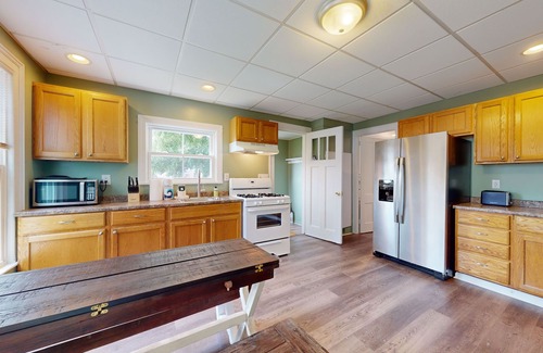 Canandaigua Apartamento | Bright and airy apartment in wine region & close to lakes