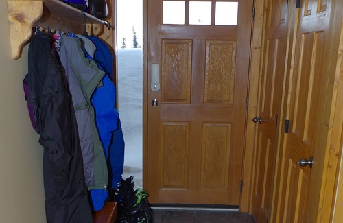 Snow Pine Estates Chalet De Esquí | Bienvenido a HighLife en Snowpines Estate