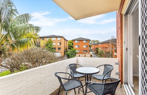 Ryde Apartamento | Bright and convenient apartment, close to shops