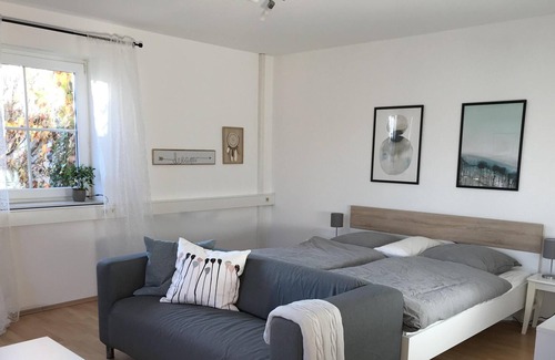 Overath Apartamento | Luminoso y acogedor apartamento de 1,5 habitaciones en Overath.