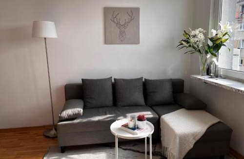 Targowek Apartamento | Bright and cozy 34m apartment near metro M2 and tram