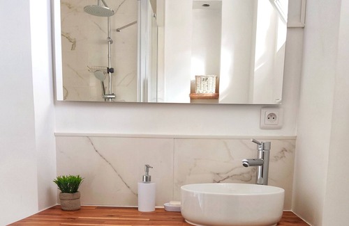 Chateauroux Apartamento | Bright and cozy apartment - 4 pers. - balcony