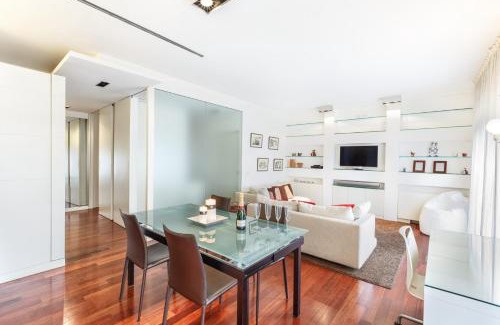 Varesine Apartamento | Bright and Cozy Apartment in Isola District - Marco Polo