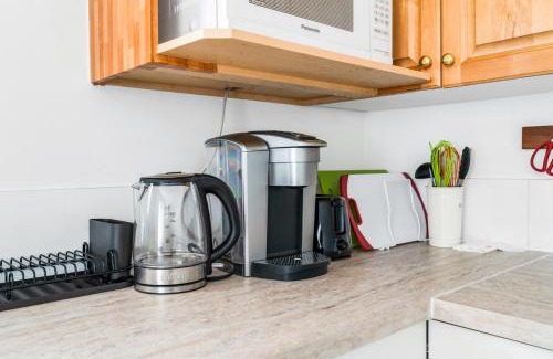 Hastings Casa | Bright and Cozy Home in Quiet Neighborhood