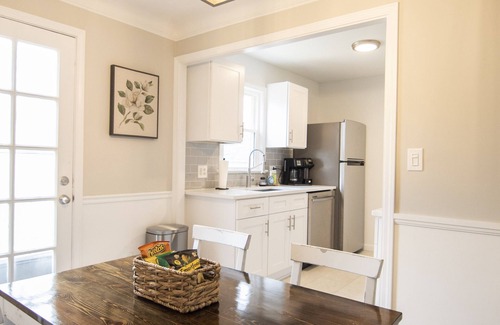 Parma Heights Casa | Bright and Cozy Parma Heights Home