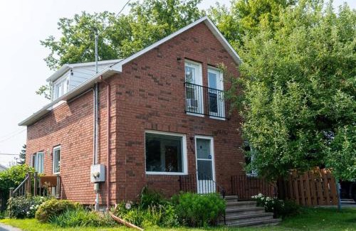 Gatineau Apartamento | Bright and Lofty 2BR in Gatineau
