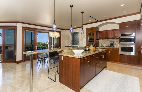 Wailea Villa | Nuevos propietarios especiales! Recién diseñado y amueblado! WBV I-204