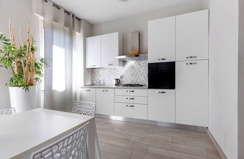 Lonato del Garda Casa | Luminosa y moderna casa Trilocale Damasco