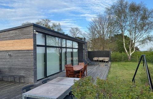 Gislov Villa | Bright and modern villa by the sea