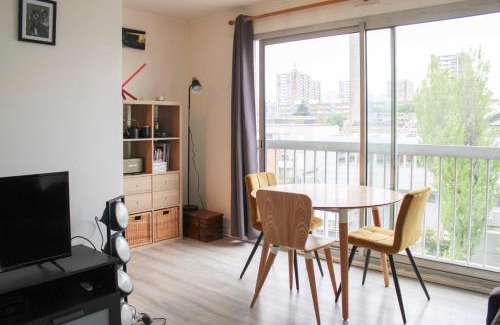 Bagnolet Apartamento | Bright and pleasant studio near city center