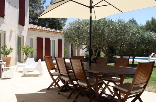 Caremeau Casa | Villa luminosa y tranquila con jardín y piscina, Nimes - 8/12 pers. - 28/06 de julio