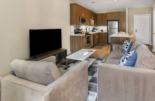Fairfax Apartamento | Bright and Spacious 1BR Fairfax Free Parking