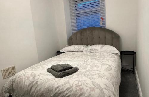 Bridgend Apartamento | Bright and Spacious Home Near Bridgend Town Centre