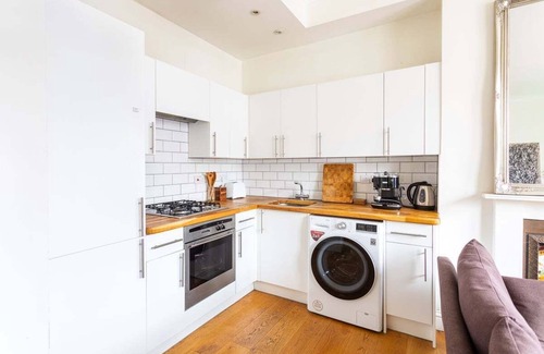 St. Helen's Apartamento | Bright and Spacious Notting Hill Nest