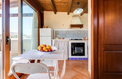 Custonaci Apartamento | NEW! APT with large panoramic terrace overlooking the sea