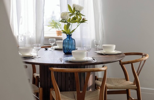 Praga Apartamento | Bright Apartment for 4 by Renters