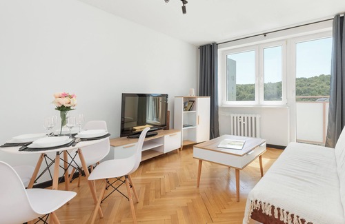 Wzgorze Swietego Maksymiliana Apartamento | Bright Apartment Gdynia for 4 by Renters