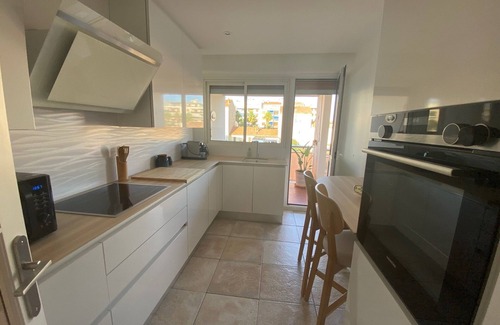 Hyeres City Centre Apartamento | Bright apartment in city center
