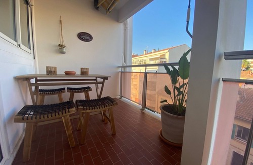 Hyeres City Centre Apartamento | Bright apartment in city center