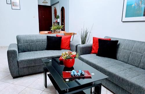 Nea Palatia Apartamento | Bright apartment in Nea Palatia Oropos