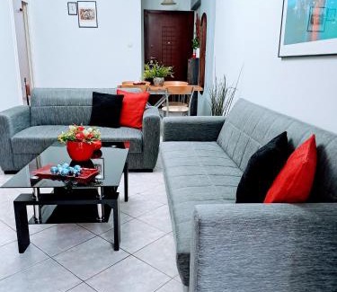 Nea Palatia Apartamento | Bright apartment in Nea Palatia Oropos