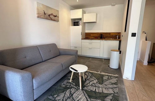 Tosse Apartamento | Bright apartment in the heart of a recently renovated villa.
