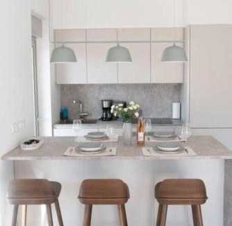 Kaisariani Apartamento | Bright apartment in the New building (FORM F1)