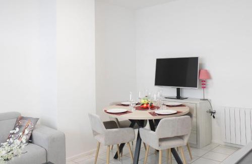 Les Puces de Saint-Ouen Apartamento | Bright apartment near Paris Montmartre