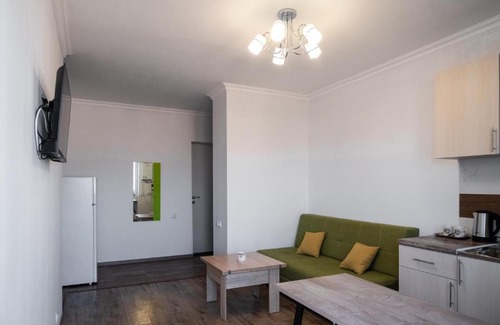 Yerevan Apartamento | Bright apartment on 13th floor