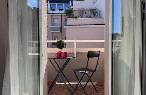 Porta Vittoria Apartamento | Bright Apartment with balcony in Corso XXII Marzo