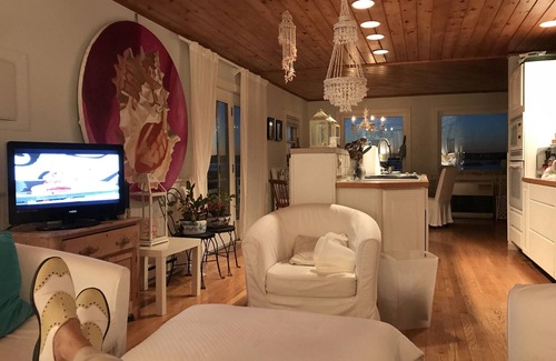 Biddeford Pool Cabaña | Bright Beach Cottage, Waterviews, perros bien, luna de miel, bodas
