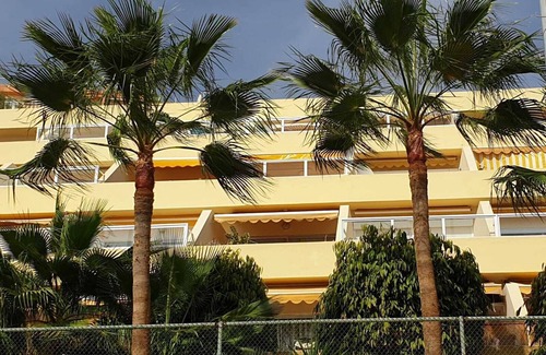 Solana del Matorral Apartamento | Luminoso apartamento frente al mar, Morro Jable, ideal para 2 personas.