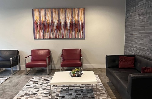 Southwest Calgary Casa | The place at Elata, business and couples