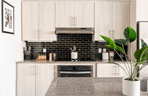 River North Art District Condominio | Bright & Breezy | RiNo Art Lofts