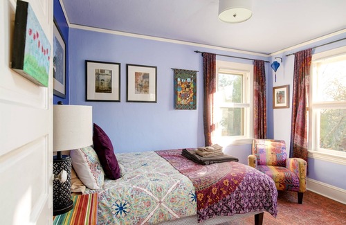 Humboldt Casa | Bright cheery Alberta house—2 bedrooms sunny patio