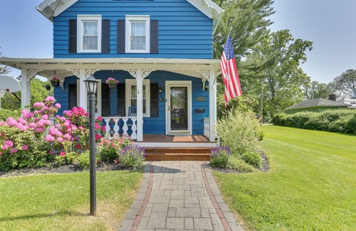 Cornwall-on-Hudson Cabaña | Bright Cornwall-on-hudson Vacation Rental!