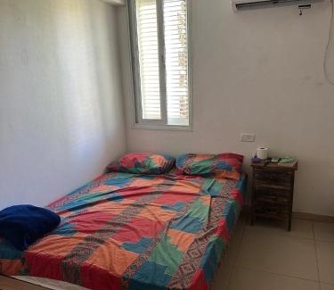 Beersheba Apartamento | Bright & Cozy 1BR Apt with AC & Workspace