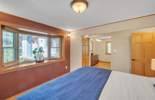 Littleton Casa | Bright & Cozy House Centennial Littleton 4 Bed 3 Bath