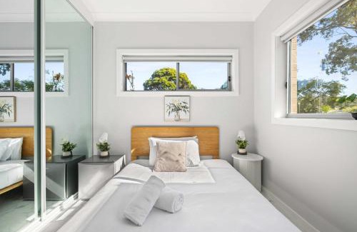 Ryde Casa | Bright Detached Double Room - Near Top Ryde City Shared Amenities