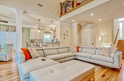 Atlantic Beach Casa | Bright, expansive home near the beach with enclosed yard & large deck