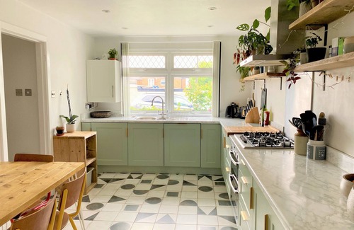 Sydenham Casa | Bright, Family-friendly 2-bed House With Garden and Office