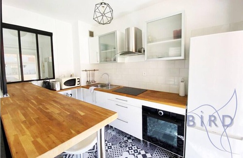 Saint-Laurent-du-Var Apartamento | Bright flat near to the beach & harbor