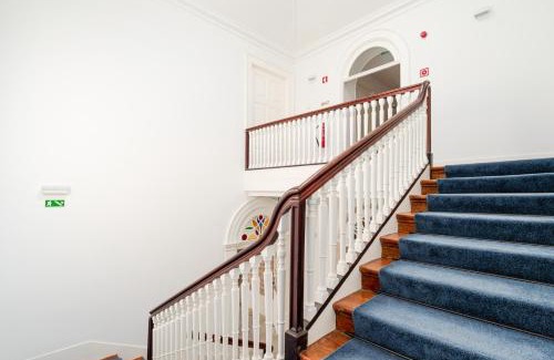 Foz do Douro Apartamento | Bright Flat in Historic Foz House by HostWise
