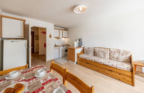Montgellafrey Apartamento | Estudio luminoso cerca de pistas, balcón sur, 4 pers