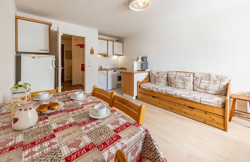 Montgellafrey Apartamento | Estudio luminoso cerca de pistas, balcón sur, 4 pers