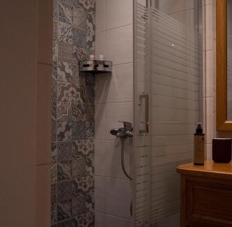 Nea Smirni Apartamento | Bright Gem in Vibrant Popular Neighborhood
