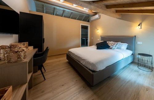 Reggio nell'Emilia Apartamento | Bright Hall apartment Reggio Emilia Centro Storico